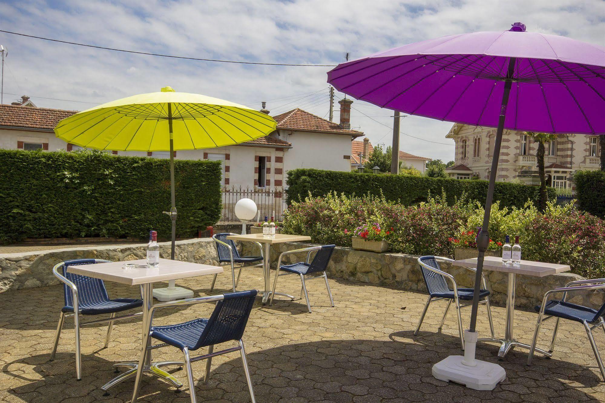 Hotel Le Dauphin Arcachon Exterior photo